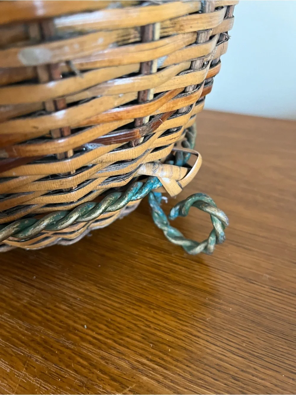 N/A handcrafted woven